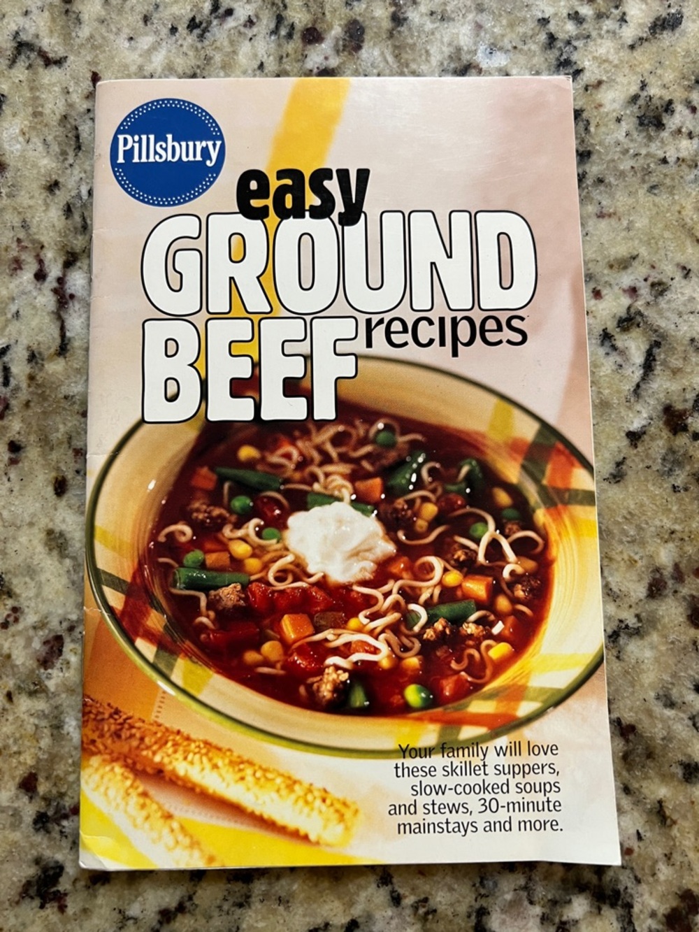 Small Pillsbury Easy Ground Beef Recipes Booklet
